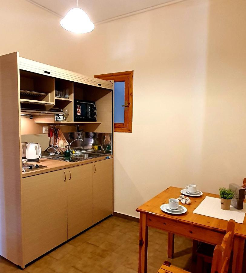 Nicoll Apartments Acharavi  Bagian luar foto