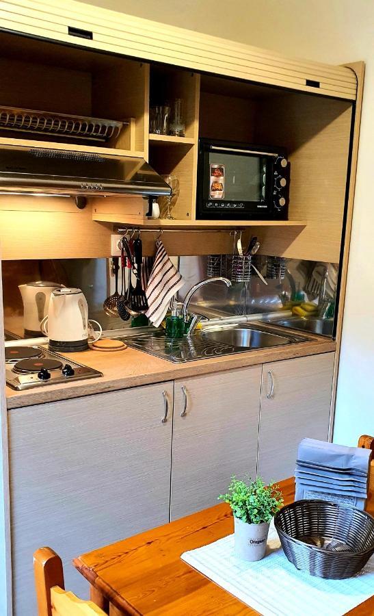 Nicoll Apartments Acharavi  Bagian luar foto